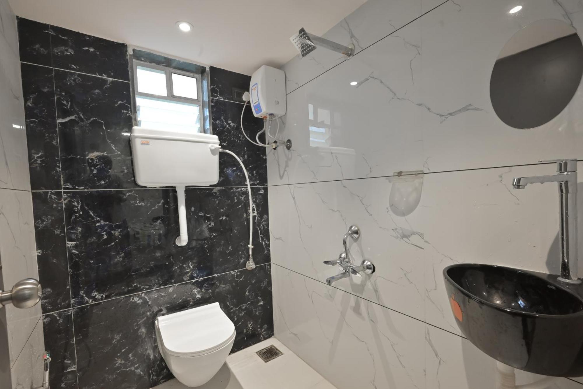 Empyrean Stay Ll 3Bhk Ll Marshall Villa Ll Large Pool Ll Ac Ll Lonavala Kültér fotó